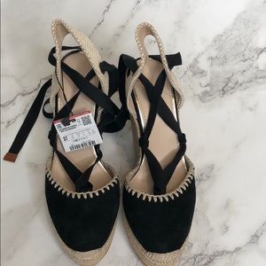 Zara blk canvas tied platform